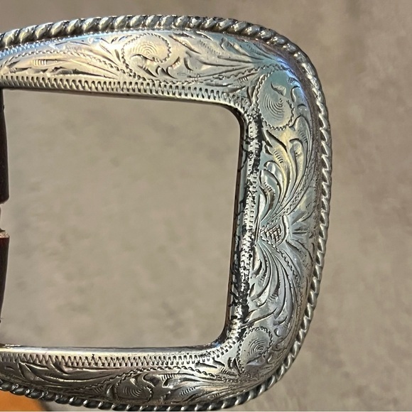 Tony Lama Western Belt Leather Engraved Silver Buckle Cowboy Rodeo Size 46 waist - Picture 3 of 6